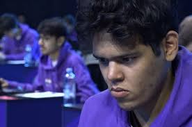 Dos programadores cubanos en top ten de Juegos del Futuro