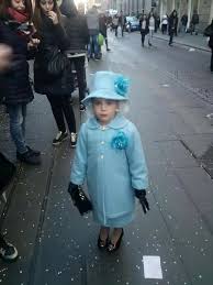 Little Girl Dressed As Queen Elizabeth Halloween Costume Toddler Girl Halloween Costumes For Girls Best Kids Costumes