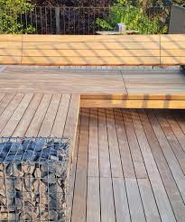 Nous utilisons le itauba en france comme essence bois exotique principalement pour l'aménagement extérieur de l'habitat. Teak Terrassendielen Kaufen Java Teakholz