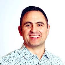 Sean Goldie's Instagram, Twitter & Facebook