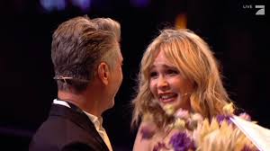 Für den emotionalen höhepunkt des abends sorgte allerdings eine kandidatin, die längst ausgeschieden war. Gntm Finale 2019 Heidi Klum Verheiratet Theresia Blitzhochzeit Im Tv