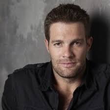 Geoff Stults (@geoffstults)