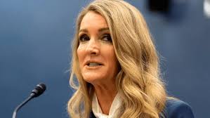 The Small Business Administration (SBA) is freezing loan payments to nearly  7,000 Minnesota borrowers over suspected fraud. ⬇️Click the link in the  comments to read more