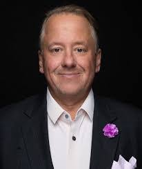 Matthew Barrack's Instagram, Twitter & Facebook