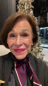 HAPPY MONDAY. #flightattendant #mamahenn #backyardjourneys #DELTA  #chattanooga #kindnessfirst #alabama #peace #amandahenn