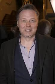 The Stranger's Shaun Dooley reacts to thirsty fans loving his tight shorts 