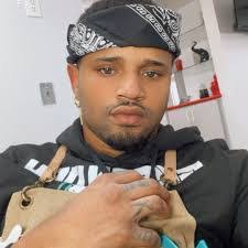 Jasmine Oneal's Instagram, Twitter & Facebook