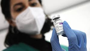 Le ministre de la santé, olivier véran, vient d'annoncer l'ouverture dès ce lundi de la vaccination à toutes les personnes âgées de 55 ans et plus, même sans comorbidité. Sxybif7j7mkam
