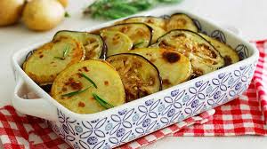 Aubergines Et Pommes De Terre Au Four Recettes Faciles Recette Pomme De Terre Au Four Pomme De Terre Recettes De Cuisine