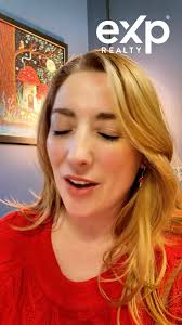 Deb Flores & April Book talks about the differences between a Credit Union  & a Bank. What makes Citadel different and a little about it's history.  💵Check out the special they have