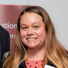 How to study to be a social worker