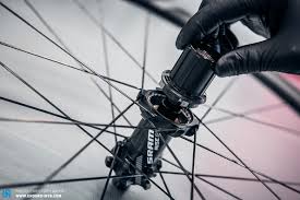So Wechselt Man Den Freilaufkorper Des Hinterrads Enduro Mountainbike Magazine