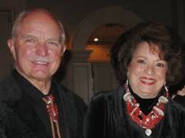 Sue Ann and Dudley Hyde honored by friends