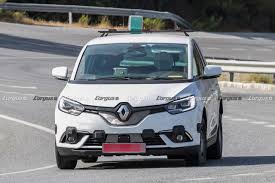 Compania are planuri sa lanseze un suv cu 7 locuri, ceea ce trezeste entuziasm in randul simpatizantilor acestor modele. Foto Primele Teste Cu Primul Suv Dacia Cu 7 Locuri Ar Putea Fi Fabricat Din 2022