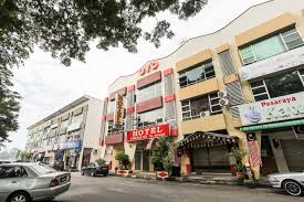 Oyo 89427 Kavanas Hotel Taiping Oyo Hotels Taiping Book Rm68 Oyo Currently home to more than 180 species of animals. oyo 89427 kavanas hotel taiping oyo