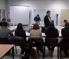 Un psychologue et un bafm. Tout Savoir Sur Les Stages De Recuperation Points Permis