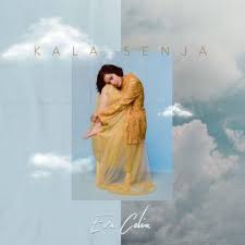 Chorus c d bm em ternyata bidadari itu nyata am d saat ini dia ada di dekatku c d bm em ternyata yang kumimpikan itu nyata am ingin aku milikinya. Lirik Lagu Eva Celia Kala Senja Kunci Gitar Maniak