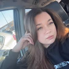 What are the benefits of playing the game without a team?