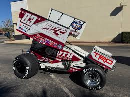 Dylan Buswell (@dylbuzz69)