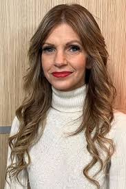 Holly Brantley's Instagram, Twitter & Facebook