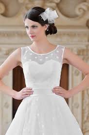 Kurze brautkleider für sommerhochzeiten und brautkleider für die standesamtliche hochzeit im vintagelook. Brautkleider Und Hochzeitskleider Trends 2016 Kleiderfreuden