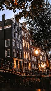 15 Amsterdam Iphone X Wallpapers To Celebrate The Launch Of My New Travel Blog Preppy Wallpapers Achtergronden Wallpaper Achtergrond