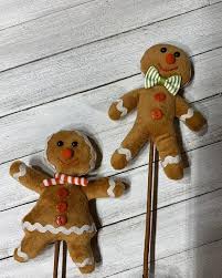 Gingerbread Man Pick Candyland Themed Gingerbread Doll Decor Etsy In 2020 Christmas Tree Themes Christmas Decorations Christmas Decorations Wreaths