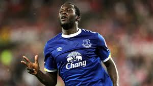 Danach keilt er aus wie einst auf dem platz. Manchester United Romelu Lukaku Wechselt Fur 85 Millionen Vom Fc Everton
