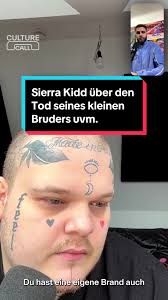 In Teil 2/3 spricht @sierra kidd über den Einfluss des Todes seines kleinen  Bruders auf seine Musik. 🕊️Außerdem geht es um Themen wie @rafcamora,  @Ufo361, @Prinz Pi, @Luciano Loco, seine ...