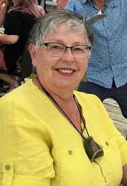 Smitten for mittens: Bernie Sanders' mittens spark new business  opportunities for East Coast makers