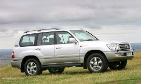 The toyota land cruiser (japanese: Toyota Land Cruiser 100 2002 2007 Toyota Land Cruiser 100 Land Cruiser Toyota Land Cruiser