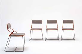 Today, chair rail molding is a common detail in traditional interiors. Rail Chairs By Alpestudio