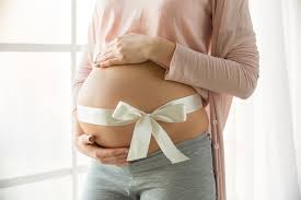 Sakit perut sebelah kiri atau kram saat hamil pada trimester pertama merupakan suatu kondisi yang perlu seperti yang sudah dijelaskan di atas, sakit perut sebelah kiri saat hamil muda memang ada yang patut sakit perut kiri bawah dapat disebabkan oleh beberapa kondisi seperti kista ovarium. 4 Gangguan Perut Saat Hamil Yang Paling Sering Terjadi