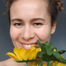 He fits perfectly in my living room 🧡🎃