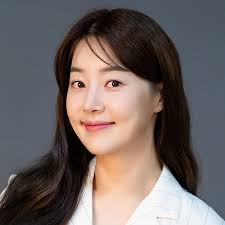 단아한 모습으로 사랑받는 한지혜, 그리고 팔색조 매력에 빛나는 이다해 , 사랑의 라이벌로 만난 그녀들의 2004년작 낭랑 18세. í•œì§€í˜œ Han Ji Hye Youtube