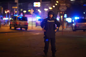 Alle nachrichten des orf aus wien, aktuelle news zu sport, politik, chronik, kultur, breaking news, rezepte, frequenzen, und inhalte von radio wien und wien heute sowie zum orf. Schusse In Wiener Innenstadt Innenminister Spricht Von Terroranschlag Tote Und Verletzte Panorama Stuttgarter Nachrichten