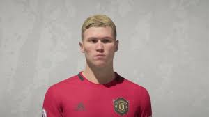Although the scott mctominay hair has added colour and highlights sometimes, mctominay is naturally a true blonde. Scott Mctominay Fifa 20 Look Alike Virtual Pro Club Youtube