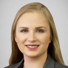 Abogada Alexandria Cazares-Perez