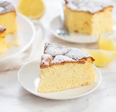 4 Ingredient Fluffy Lemon Yogurt Cake