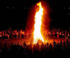 The story of holika dahan is made around the holika death and safety of prahlad which indicates the victory of good power over. Holika Dahan 2020 Astro Clips