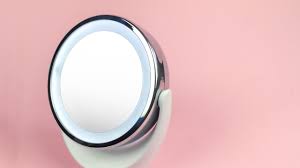 Make up mirror light 12v led cosmetic lamp usb hollywood vanity bulb dressing table wall light 2 6 10. The Best Led Lighted Travel Makeup Mirrors On Amazon Stylecaster