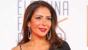 تحميل و مشاهدة فيلم الاثارة و التشويق الصندوق الاسود 2020 اكوام تحميل مباشر مني زكي. Ù…Ù†Ù‰ Ø²ÙƒÙŠ ÙˆØ·ÙÙ„Ø§Ù‡Ø§ ÙÙŠ ÙÙŠØ¯ÙŠÙˆ Ø·Ø±ÙŠÙ Ù…Ø³Ø­ ÙˆØ£ÙƒÙ„ ÙˆÙ„Ø¹Ø¨