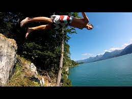 Wassersport gehört sicherlich zu den schönsten dingen, die man im sommer im salzburgerland erleben kann. Klippenspringen Am Wolfgangsee Salzburgerland Magazin