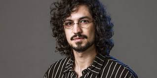 Gabriel Leone: conheça detalhes sobre a vida e carreira do ator