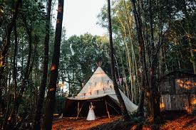 Into The Woods With Wilderness Weddings Kent Uk Wedding Venues Directory Image By Matild Kent Wedding Venues Woodland Wedding Inspiration Wedding Venues Uk