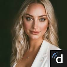 Amy Brownell's Instagram, Twitter & Facebook