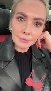 Lets talk bra sizing!!!!!! This experience was truly life-changing for me!  So much more comfortable, so much essier to understand!!!! #brafitting #bra  #sexy #bodypositivity