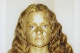 The latest in fashion, art and news with an emphasis