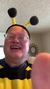 Gary Elgin Wagoner❤️🤓❤️ (@funkywhiteboy62)’s videos with The Birds and the  Bees