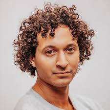 Jonathan Petrone (@JonathanPetrone)